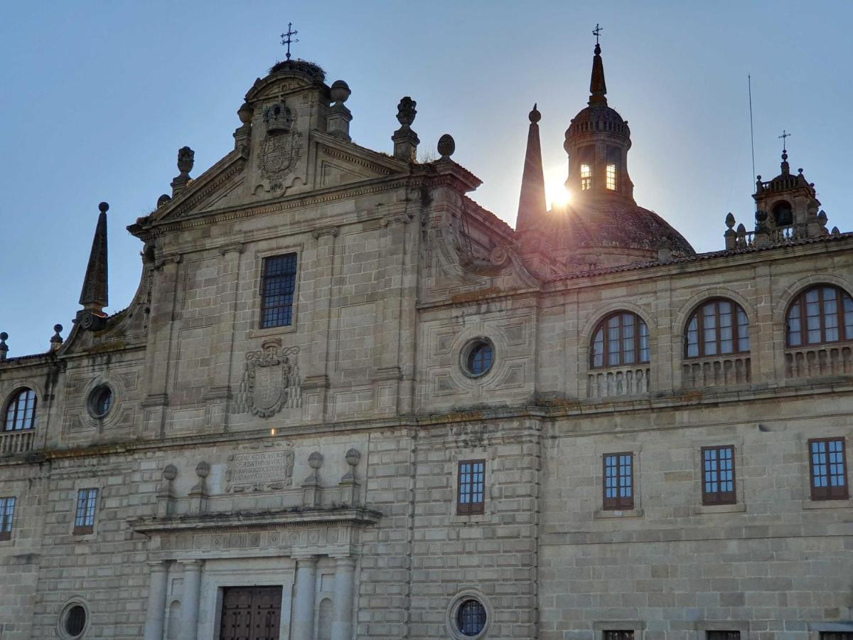 Acogedor Apartamento En El Centro De Monforte مونفورتي دي ليموس المظهر الخارجي الصورة